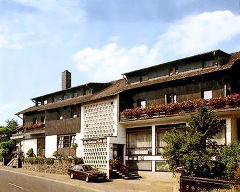 Hotel - Restaurant Jockel Freiensteinau ภายนอก รูปภาพ